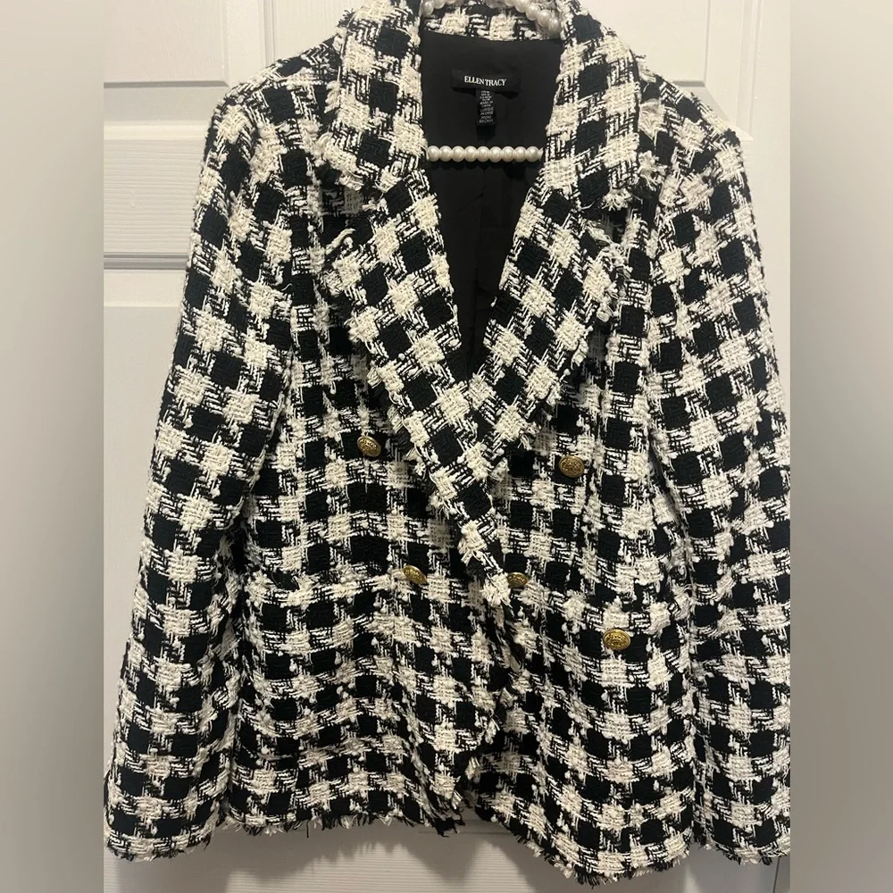 Ellen Tracy Houndstooth Double Breasted Tweed Blazer - Picture 2 of 4